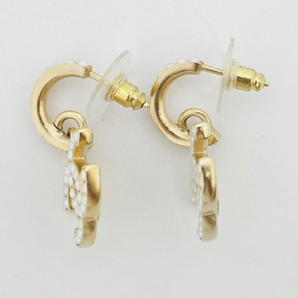 Chanel Pearl Earrings CC Logo Gold — view 4