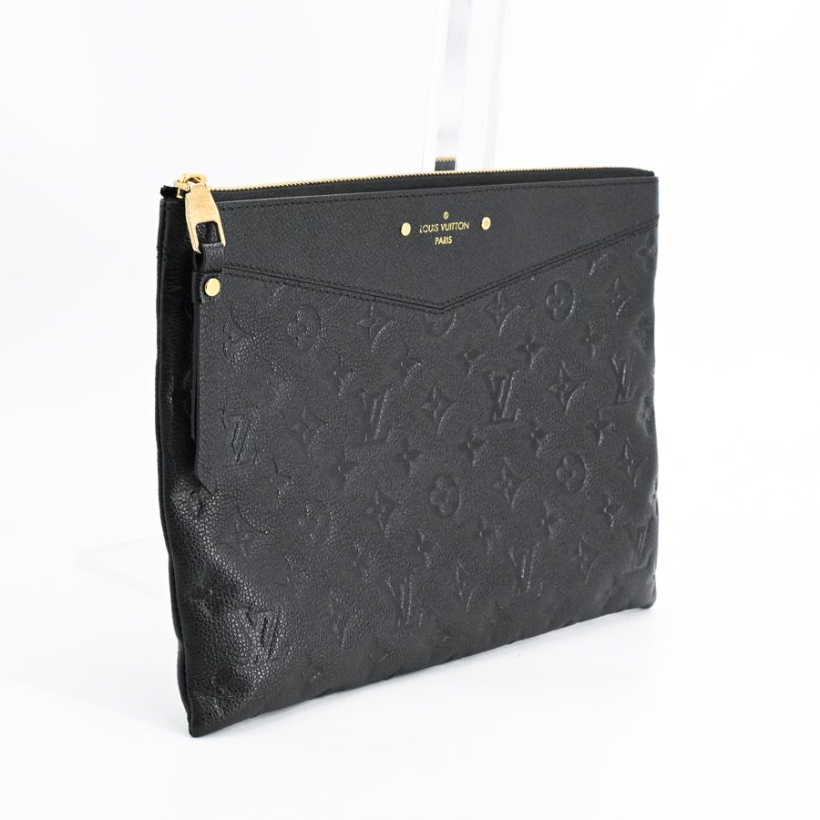 Louis Vuitton Clutch Daily Pouch — view 2