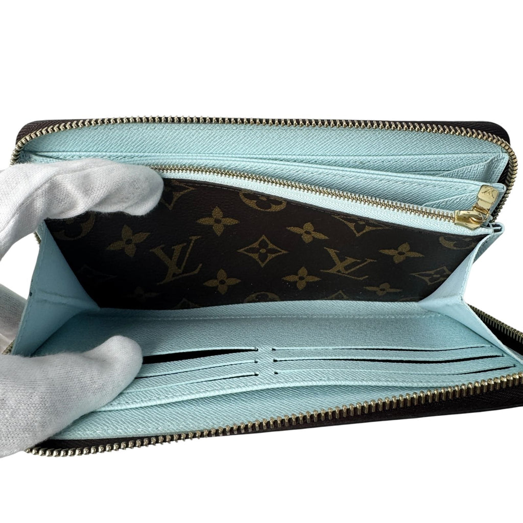 Louis Vuitton Monogram Zippy Wallet Holiday Limited Edition — view 7