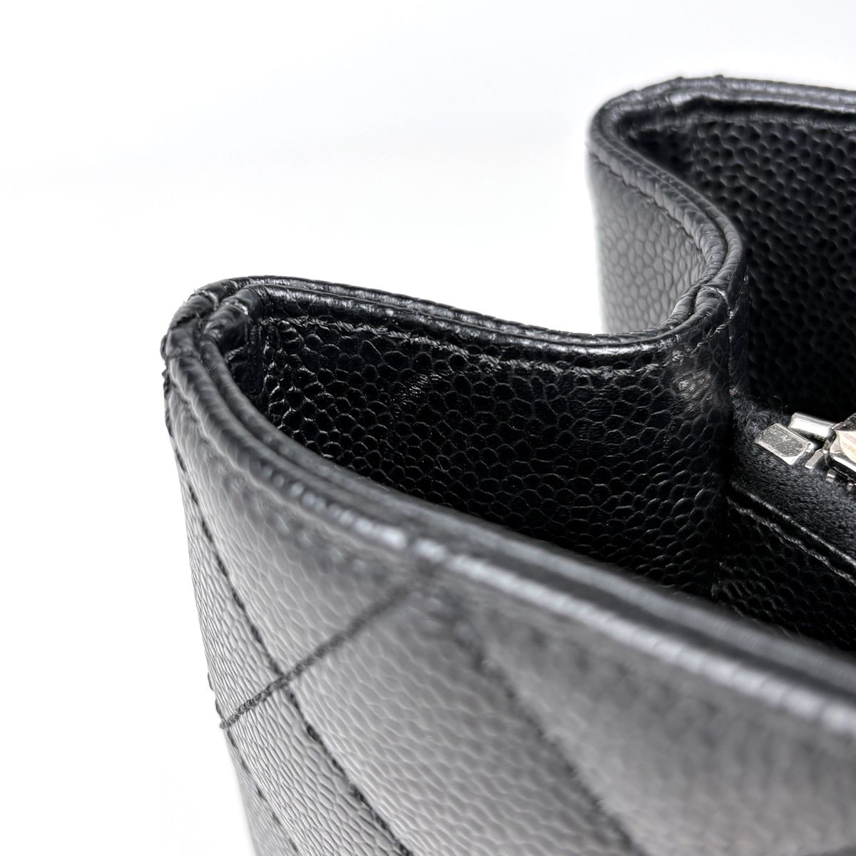 Chanel Tote Bag CC Logo Quilted Grand Shopping GST Caviar Leather Black — view 8
