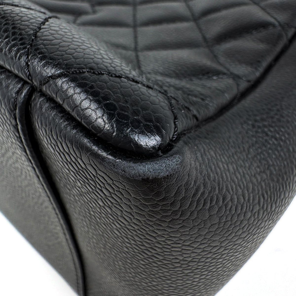 Chanel Tote Bag CC Logo Quilted Grand Shopping GST Caviar Leather Black — view 3