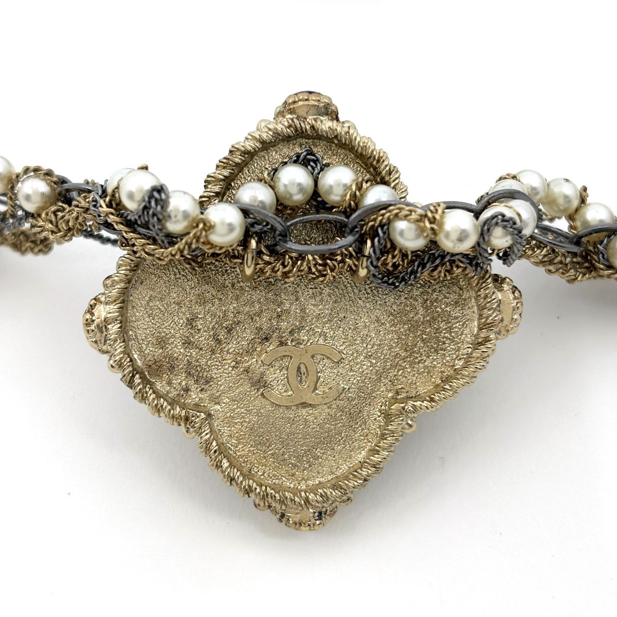 Chanel Necklace CC Logo Faux Pearl Rhinestone Gold — view 2