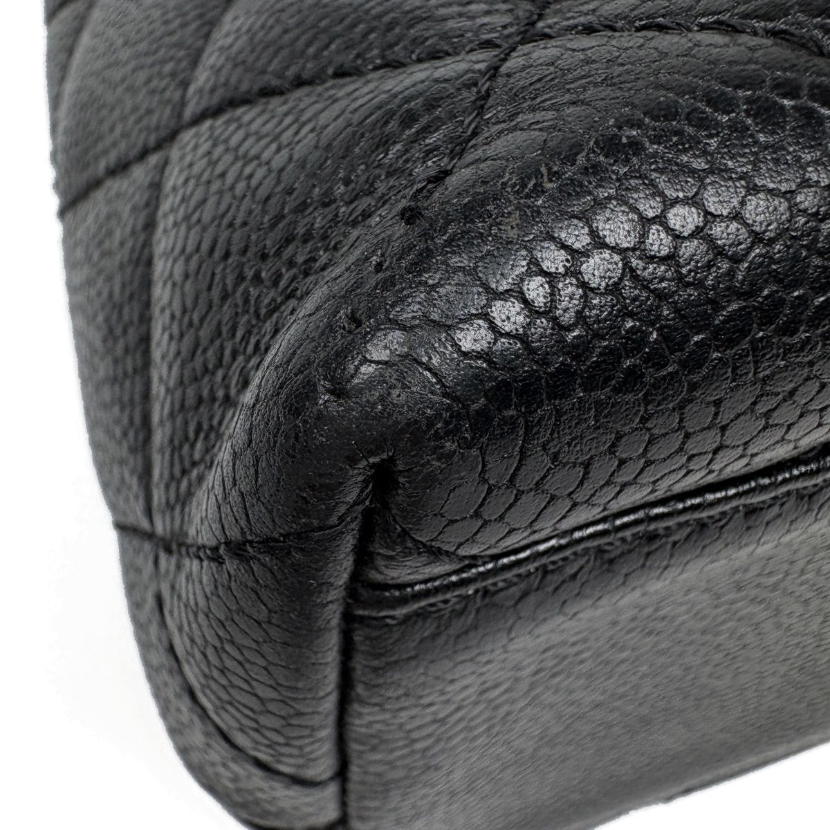 Chanel Handbag CC Logo Quilted Caviar Leather Black — view 3