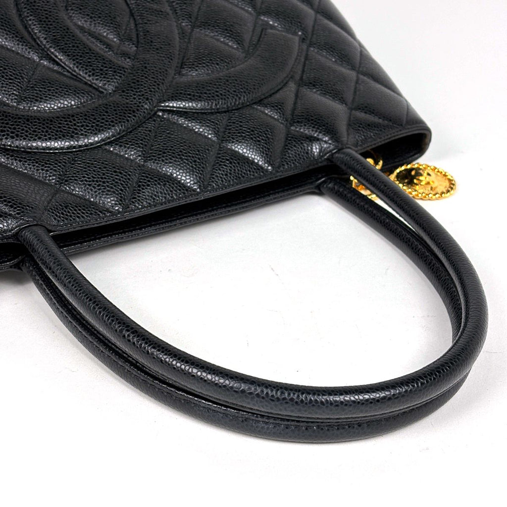 Chanel Reissue Tote Handbag CC Logo Caviar Leather Black — view 5