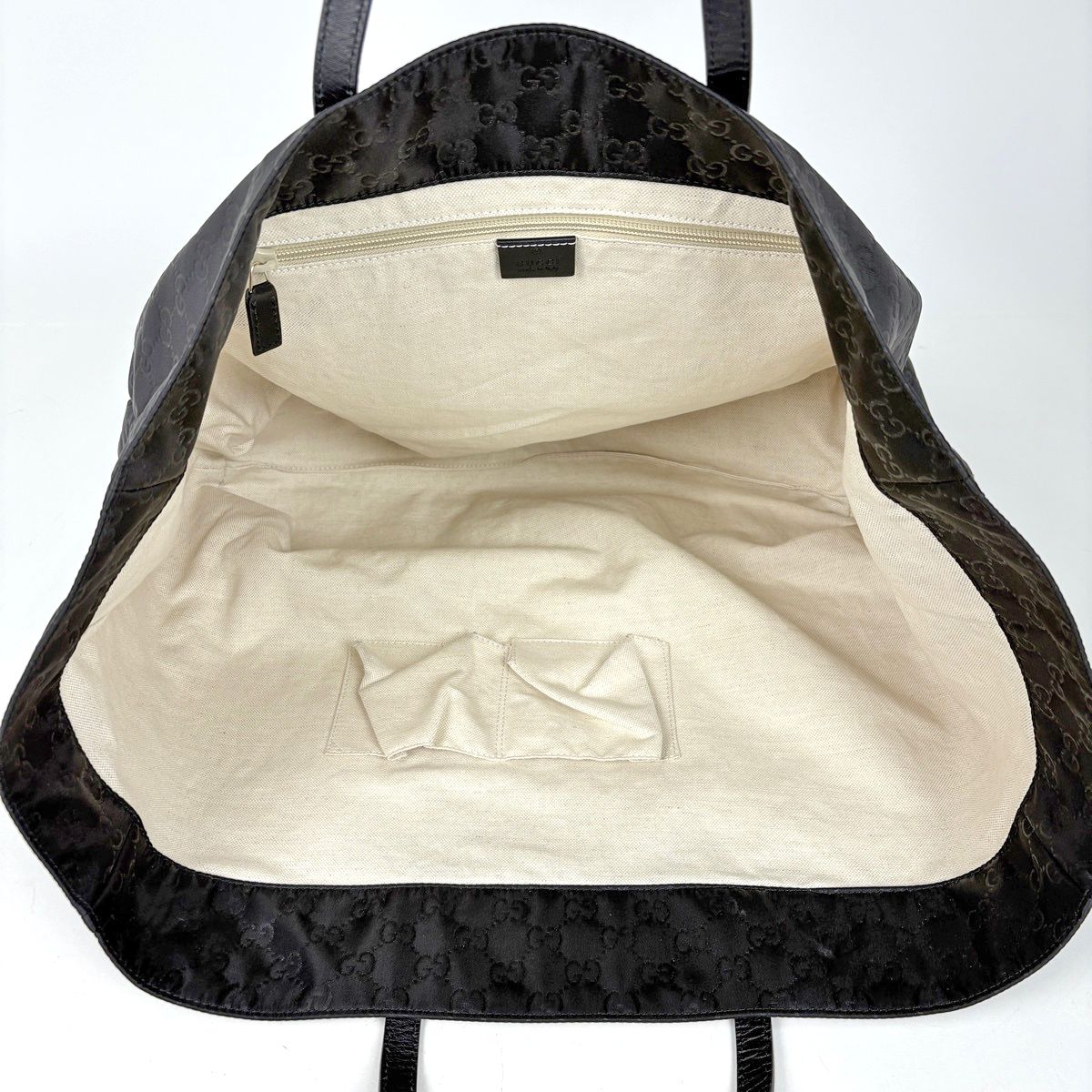 Gucci Tote Bag GG Pattern Nylon Black — view 7