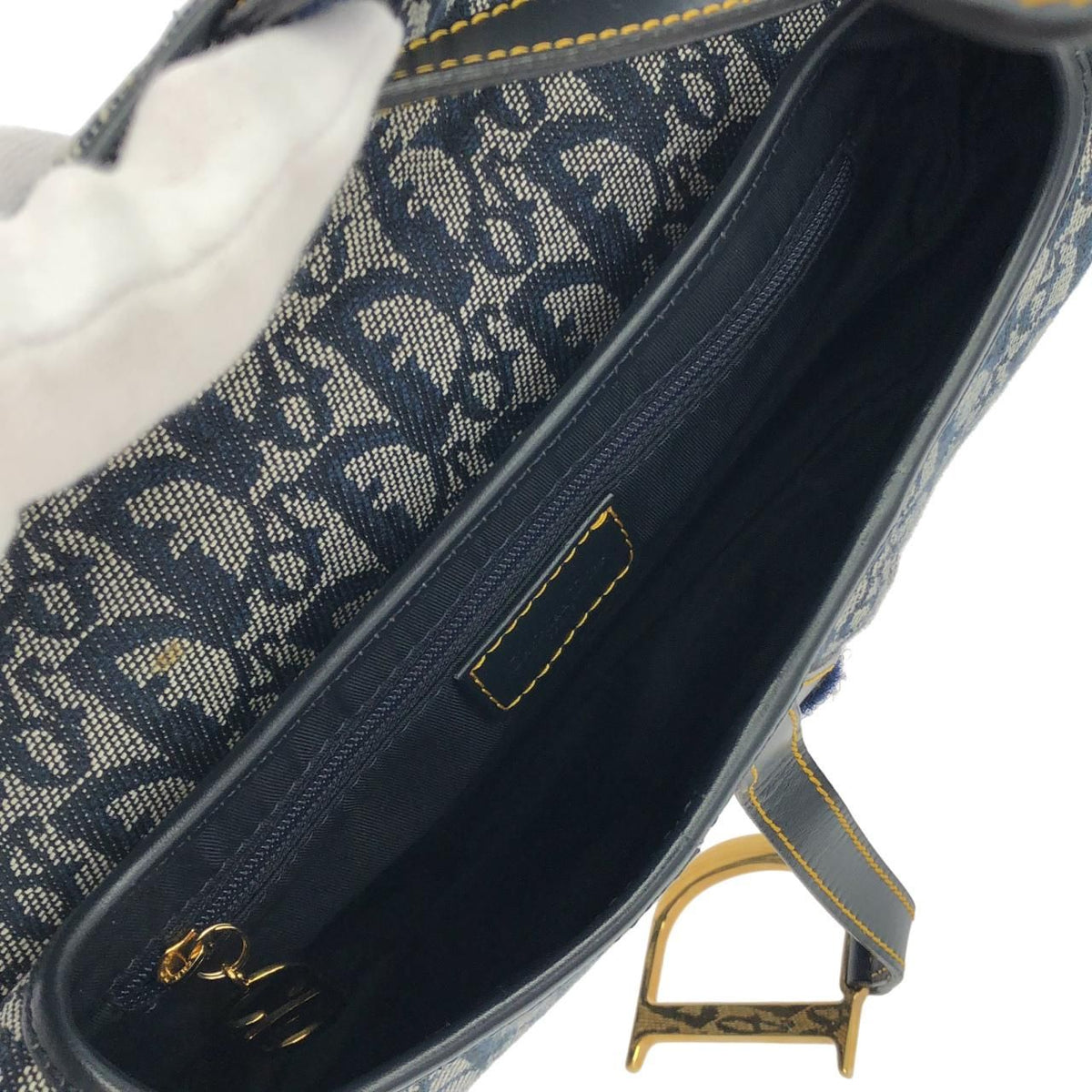 Dior Vintage Saddle Shoulder Bag — view 7
