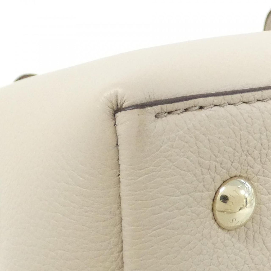 Louis Vuitton Lockme Ever Bag — view 3
