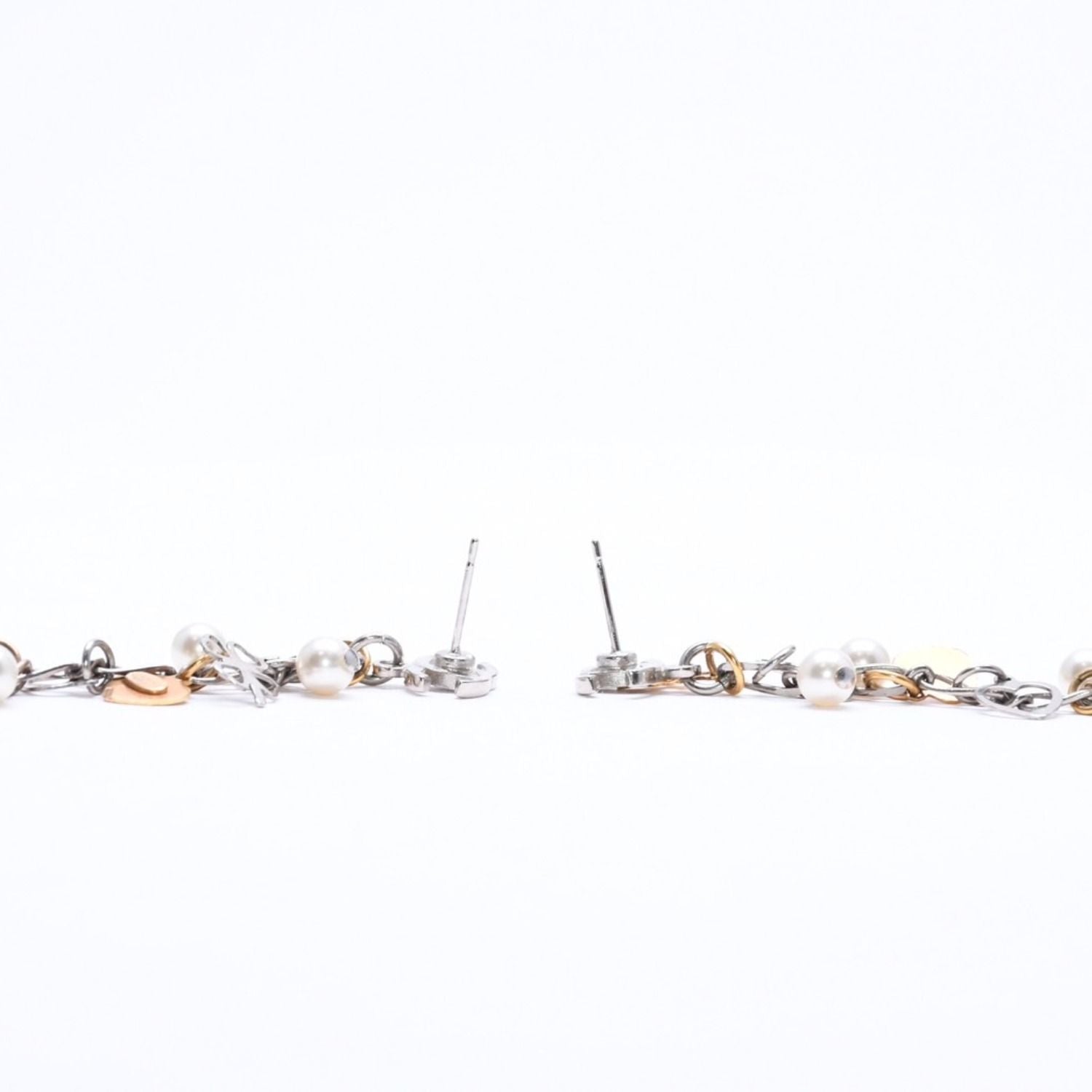 Chanel Drop Earrings 06 CC Logo Clover Heart Faux Pearl — view 8