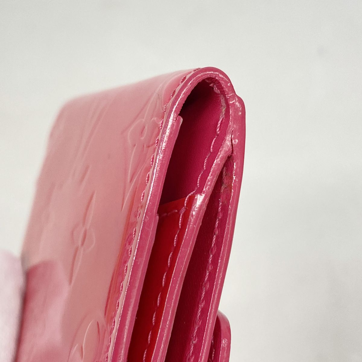 Louis Vuitton Coin Purse Vernis Ludlow Fuchsia Pink — view 6