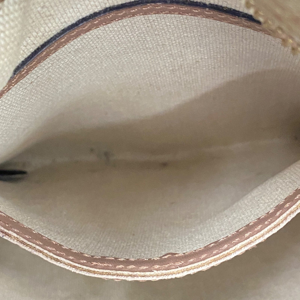 Gucci GG Supreme Canvas Crossbody Shoulder Bag Pink — view 7