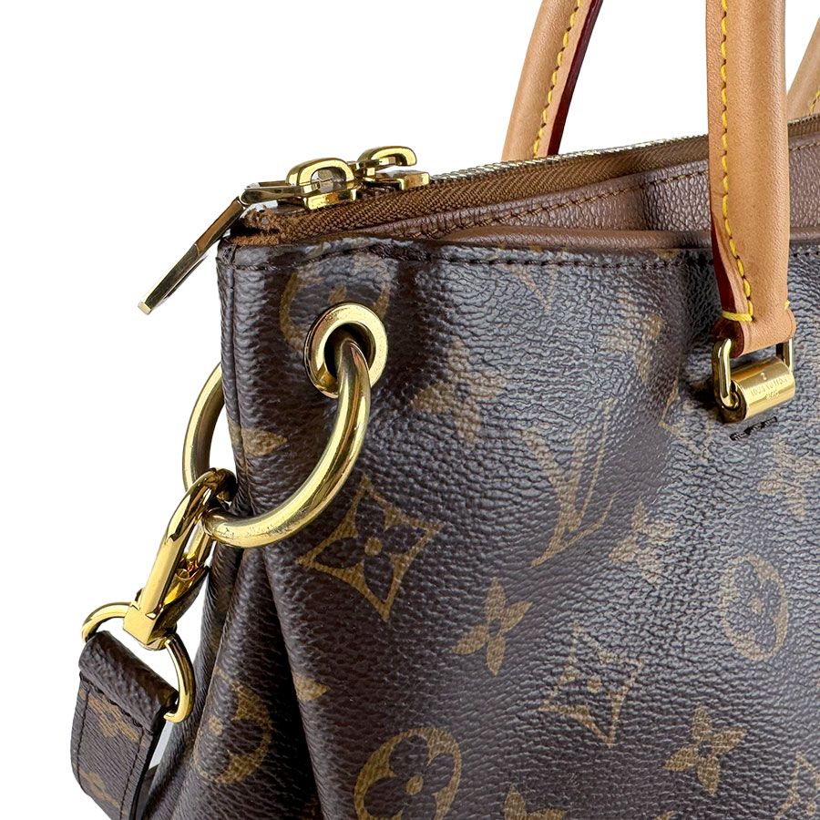 Louis Vuitton Shoulder Bag Pallas — view 6
