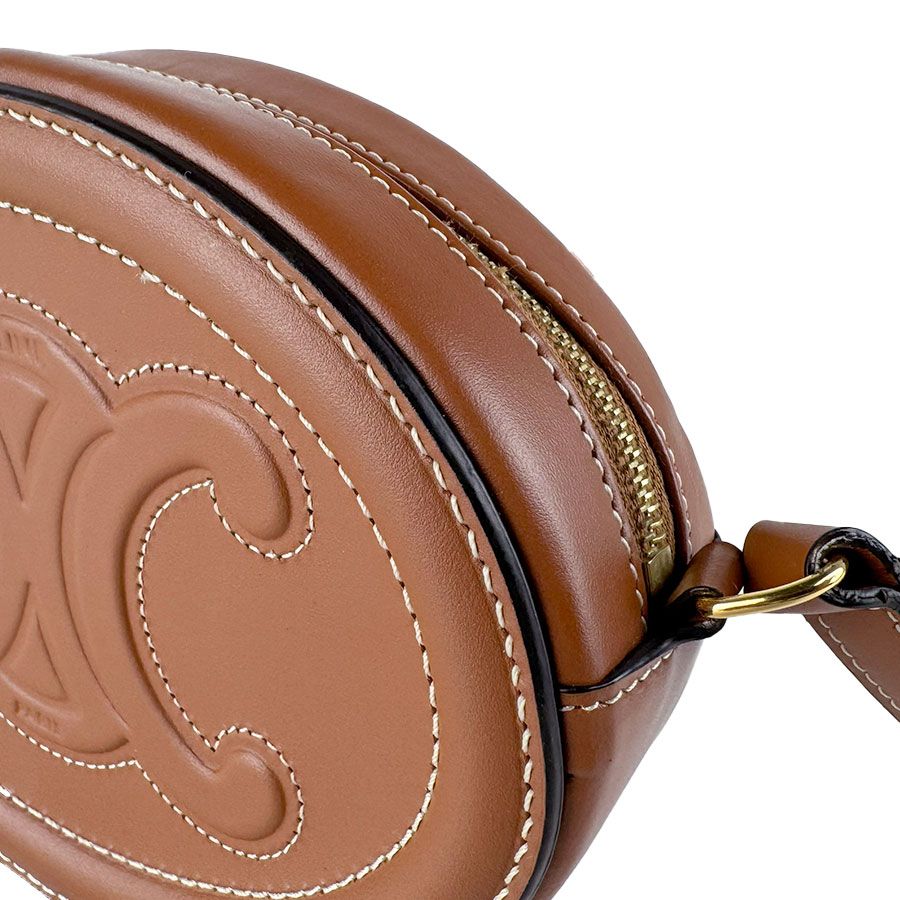 Celine Shoulder Bag Oval Purse Cuir Triomphe — view 5