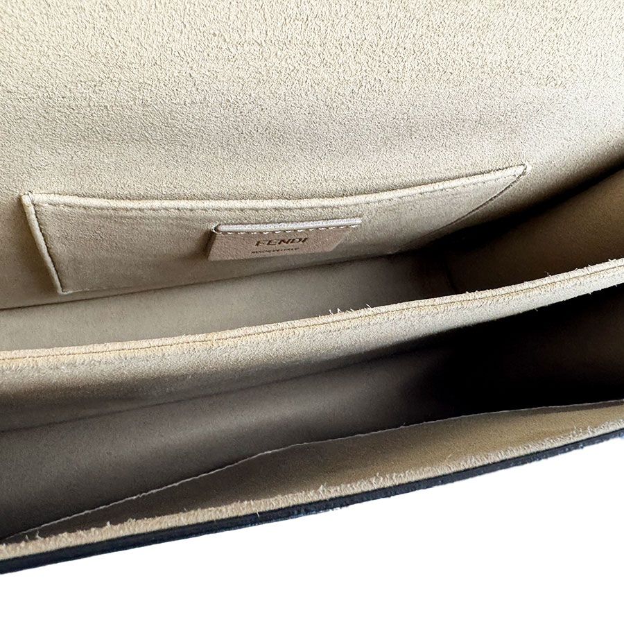 Fendi Shoulder Bag Canai Mon Star — view 5