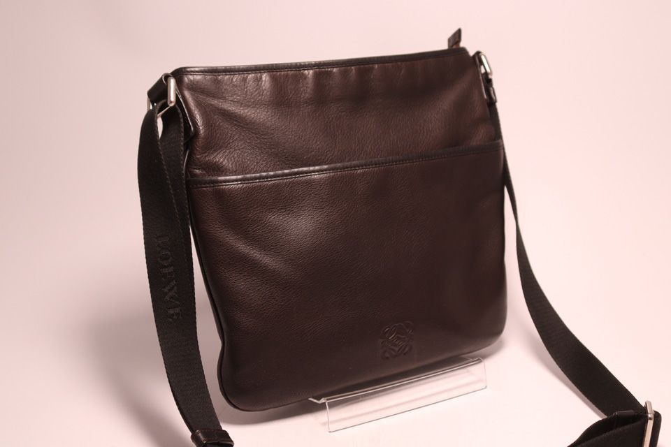 Loewe Anagram Leather Shoulder Bag — view 4