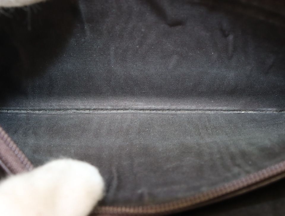 Gucci Guccissima Interlocking Zip Around Wallet — view 7