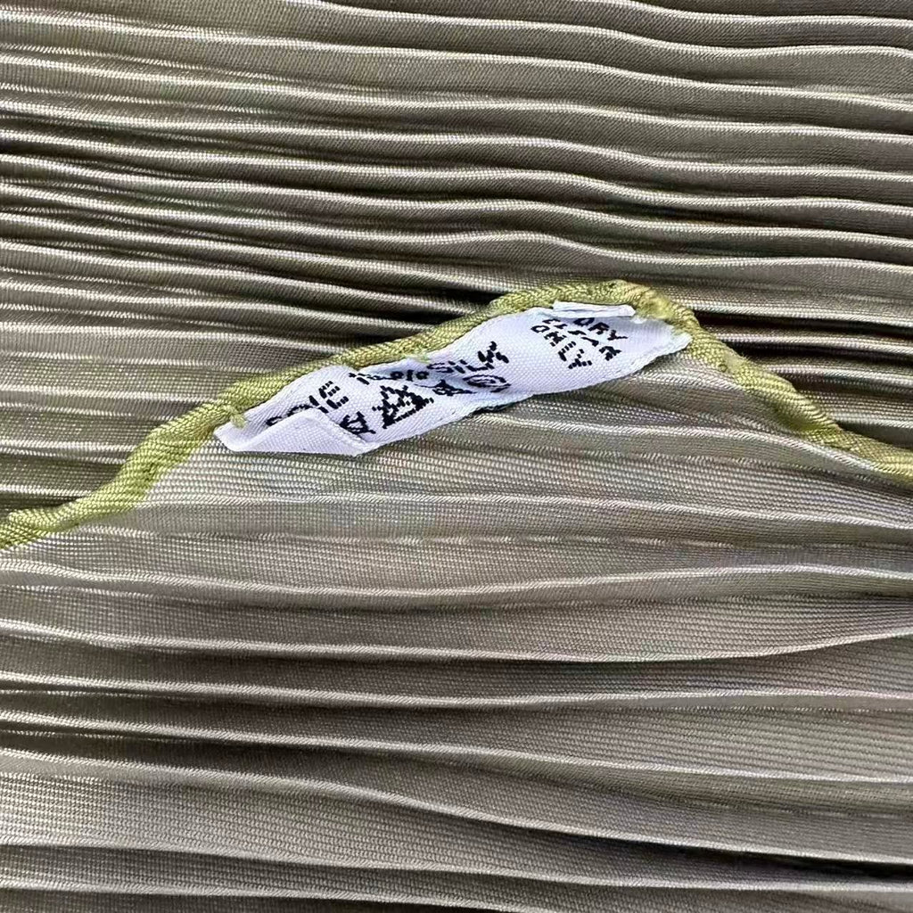 Hermes Scarf Pleats Silk Green — view 7