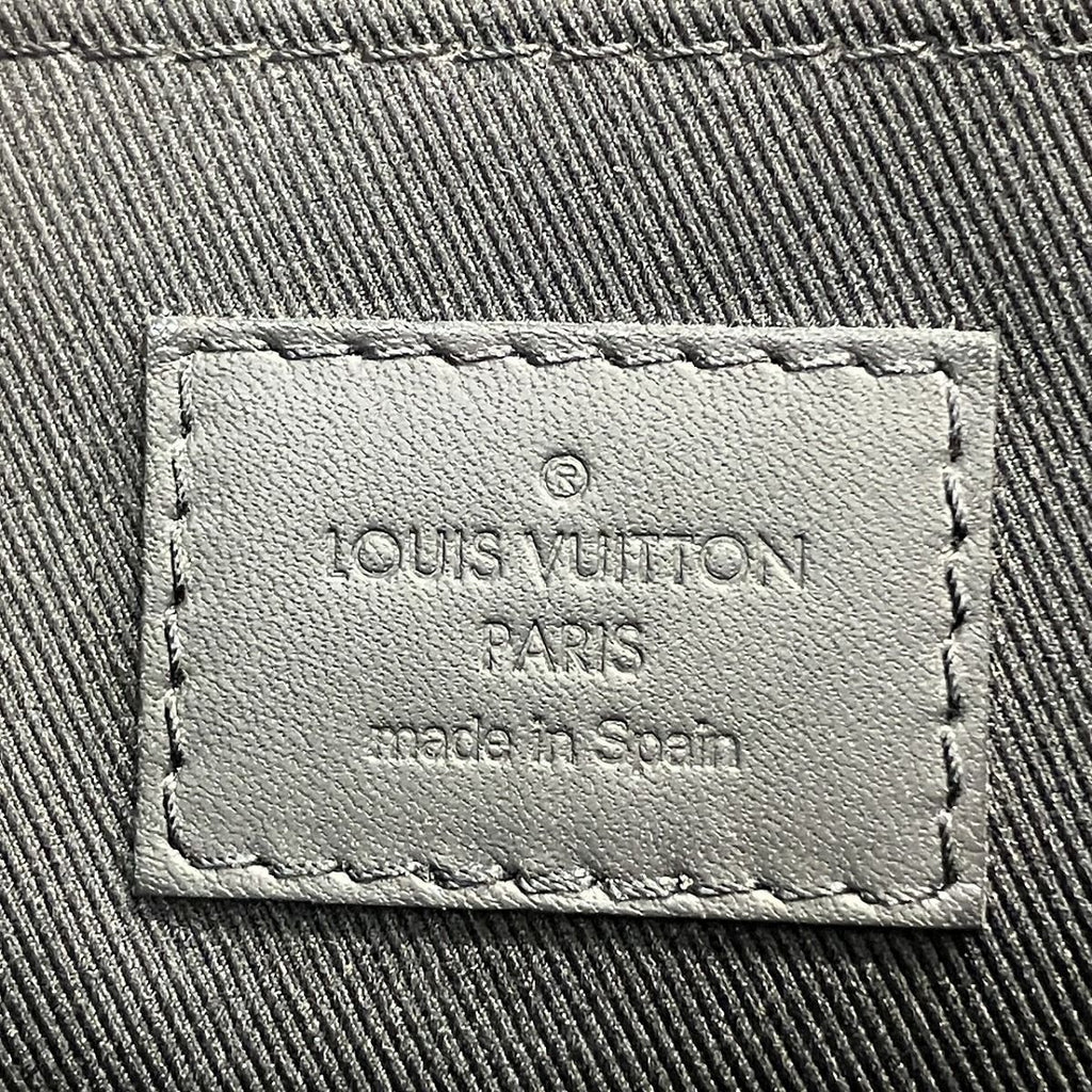 Louis Vuitton Pochette Discovery Monogram Shadow Clutch Leather — view 4