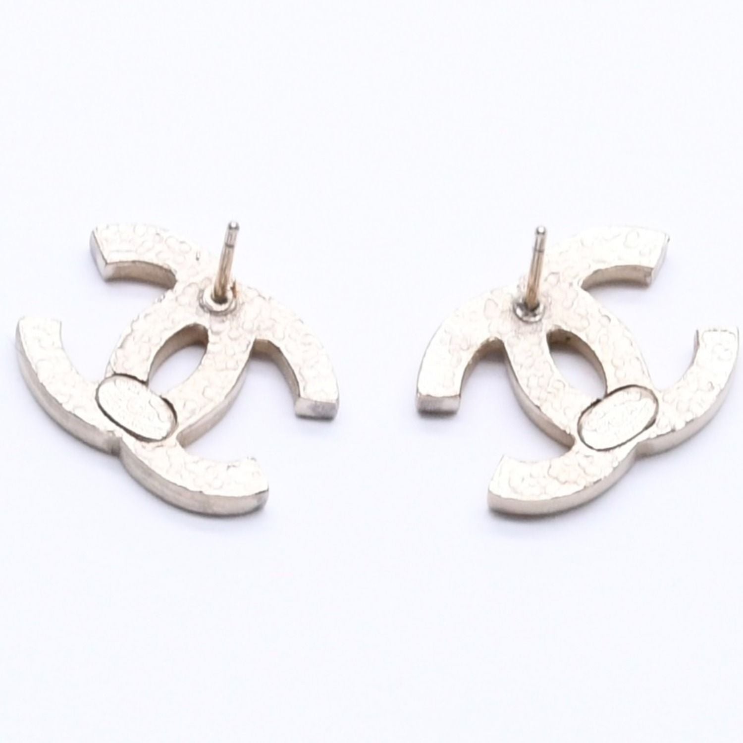 Chanel Earrings CC Logo Gold Glitter 07 — view 6