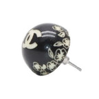 Chanel Earrings CC Logo Button &camellia Black 06c CC&camellia Silver — view 2