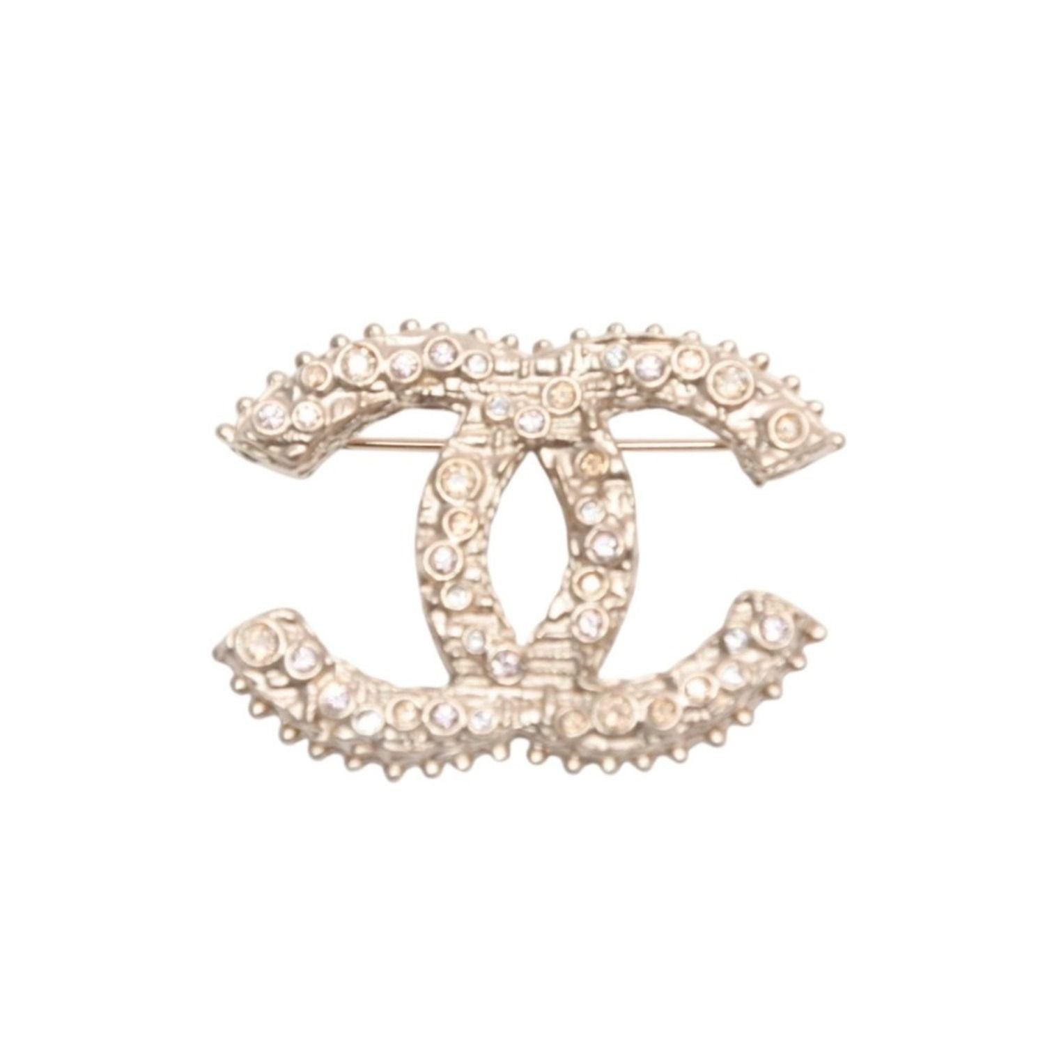 Chanel Costume Line CC Logo Brooch Gold Rhinestone — view 2