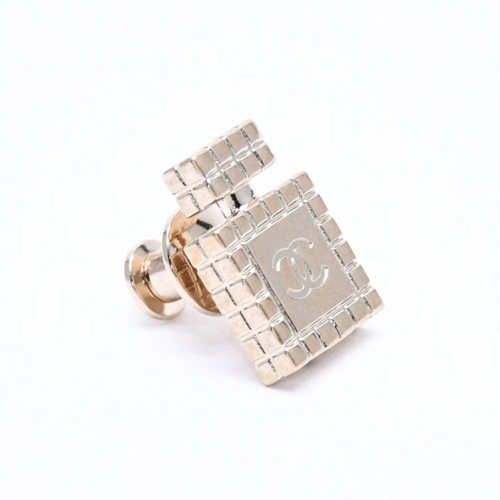 Chanel Brooch CC Logo Pin 3 Point Set Metal Gold — view 4