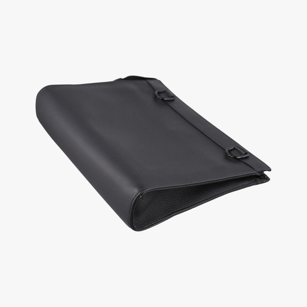 Louis Vuitton Messenger Voyage Noir Aerogram — view 6