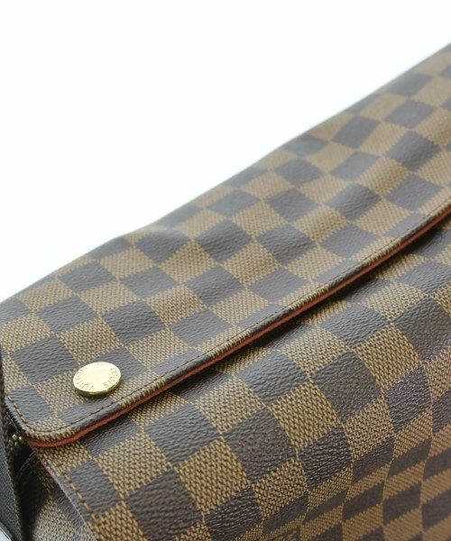 Louis Vuitton Damier Naviglio Shoulder Bag — view 8