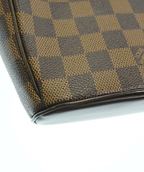 Louis Vuitton Shoulder Bag — view 8