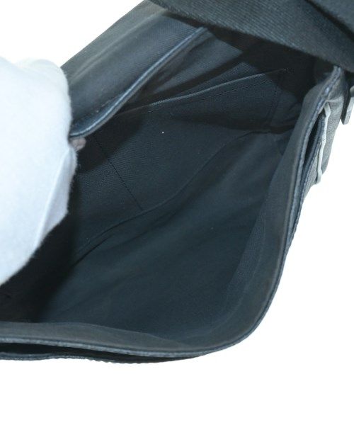 Louis Vuitton Shoulder Bag — view 4
