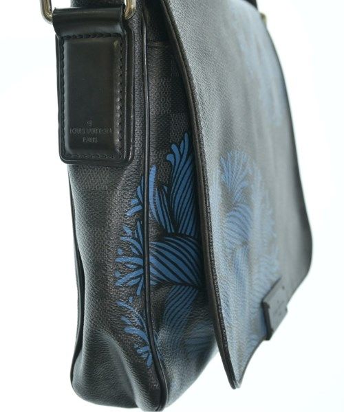 Louis Vuitton Shoulder Bag — view 8