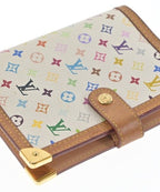 Louis Vuitton Agendas White — view 5