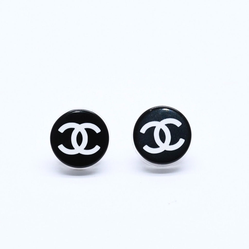 Chanel Earrings CC Logo Button Black 05