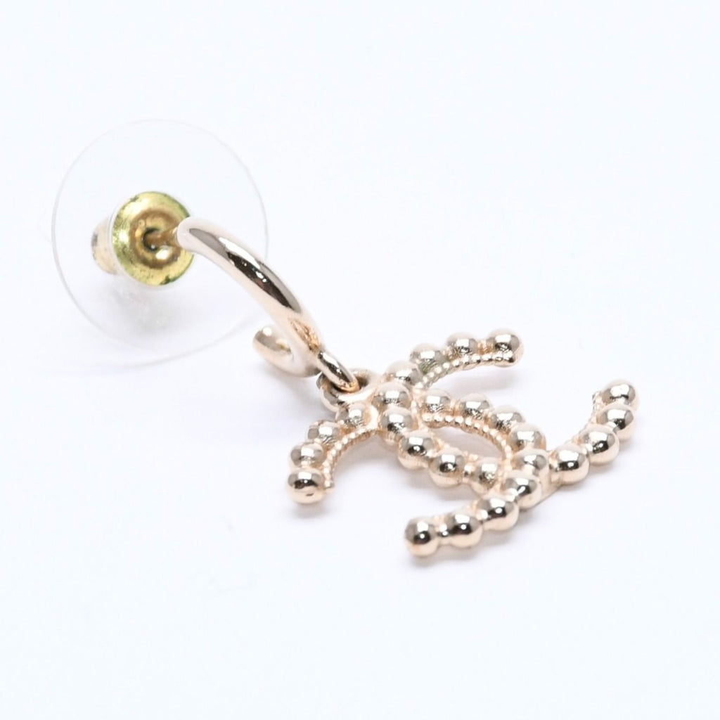 Chanel CC Logo Swing Earrings 22 — view 4
