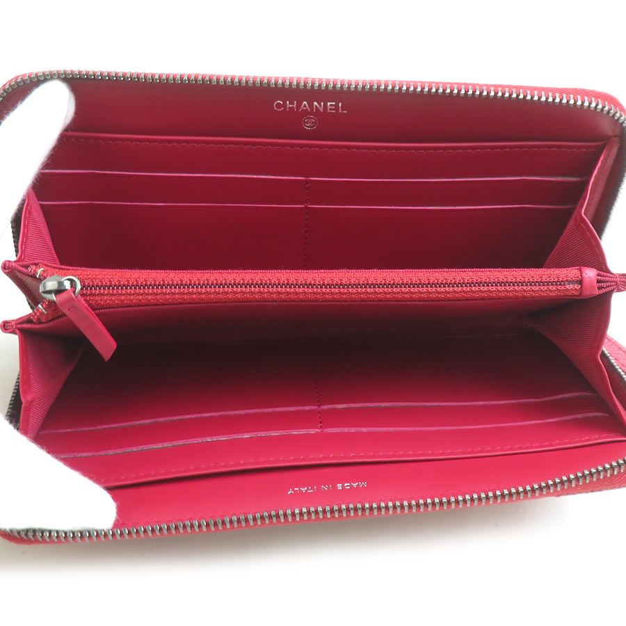 Chanel Zip Around Wallet — view 3