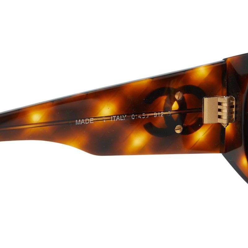 Chanel CC Logo Sunglasses Brown Acetate Eyewear — view 7