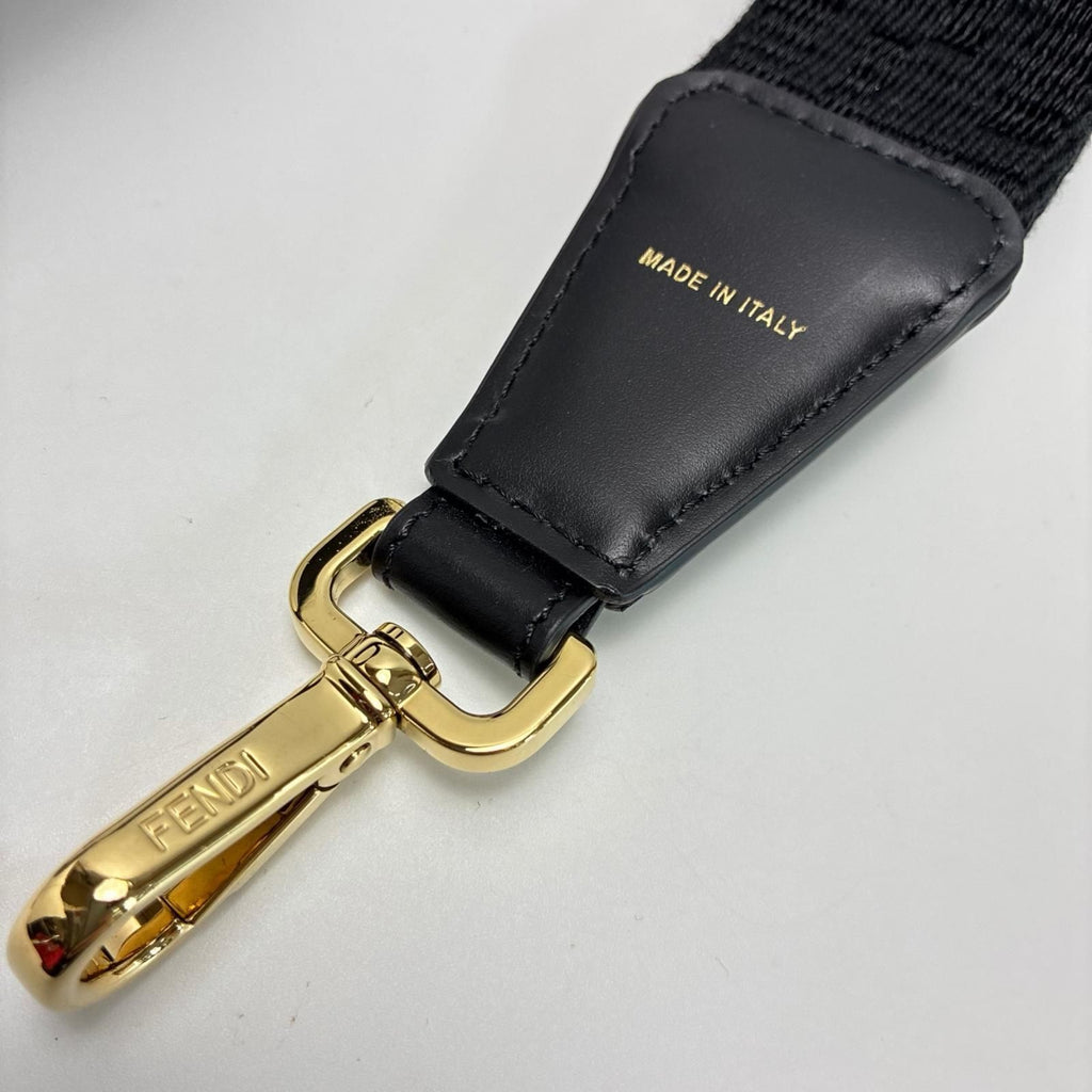 Fendi Shoulder Strap Zucca Pattern Black — view 7