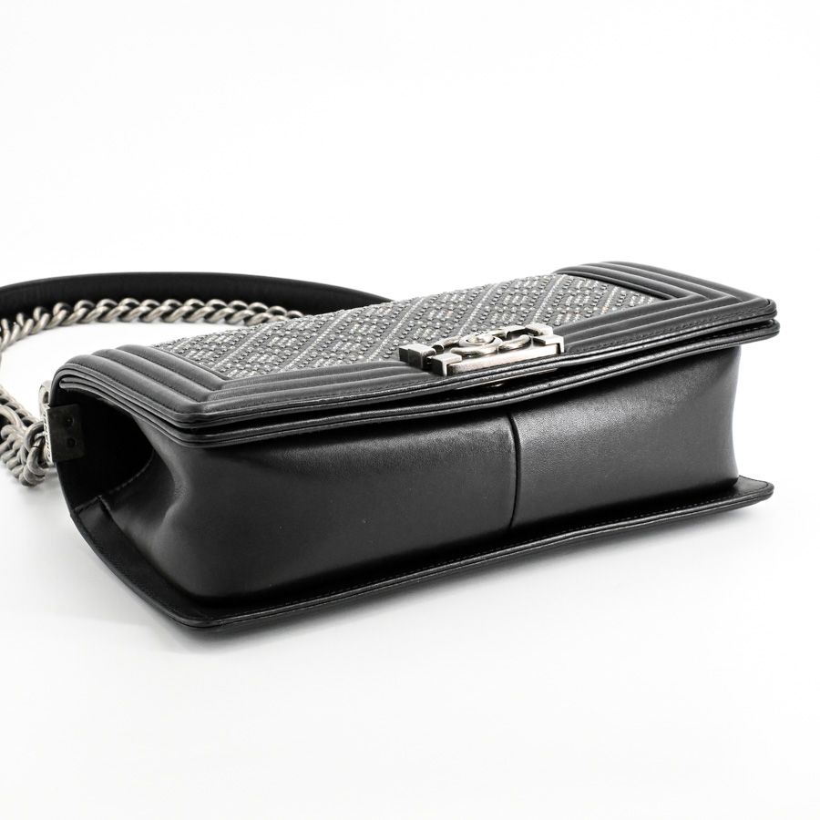 Chanel Shoulder Bag — view 5