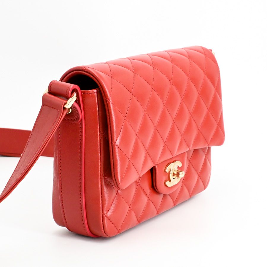 Chanel Shoulder Bag Frill — view 2