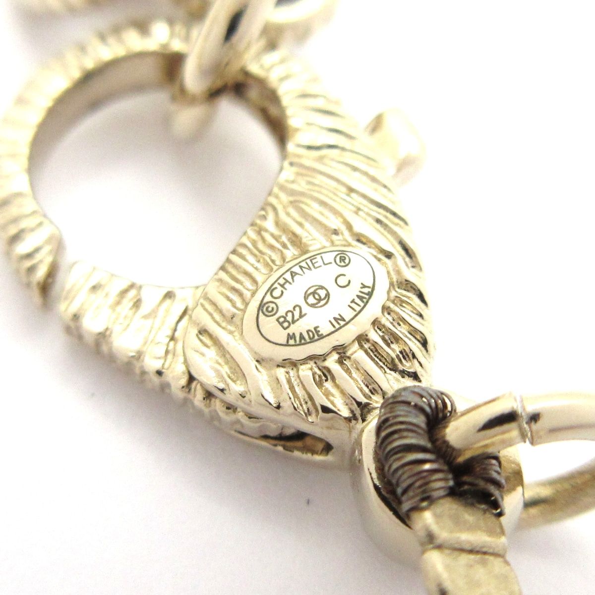 Chanel Necklace CC Logo Ivory Gold Clear Camellia — view 5