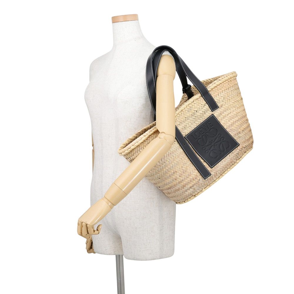 Loewe Tote Bag Anagram Large Raffia Basket Black — view 4