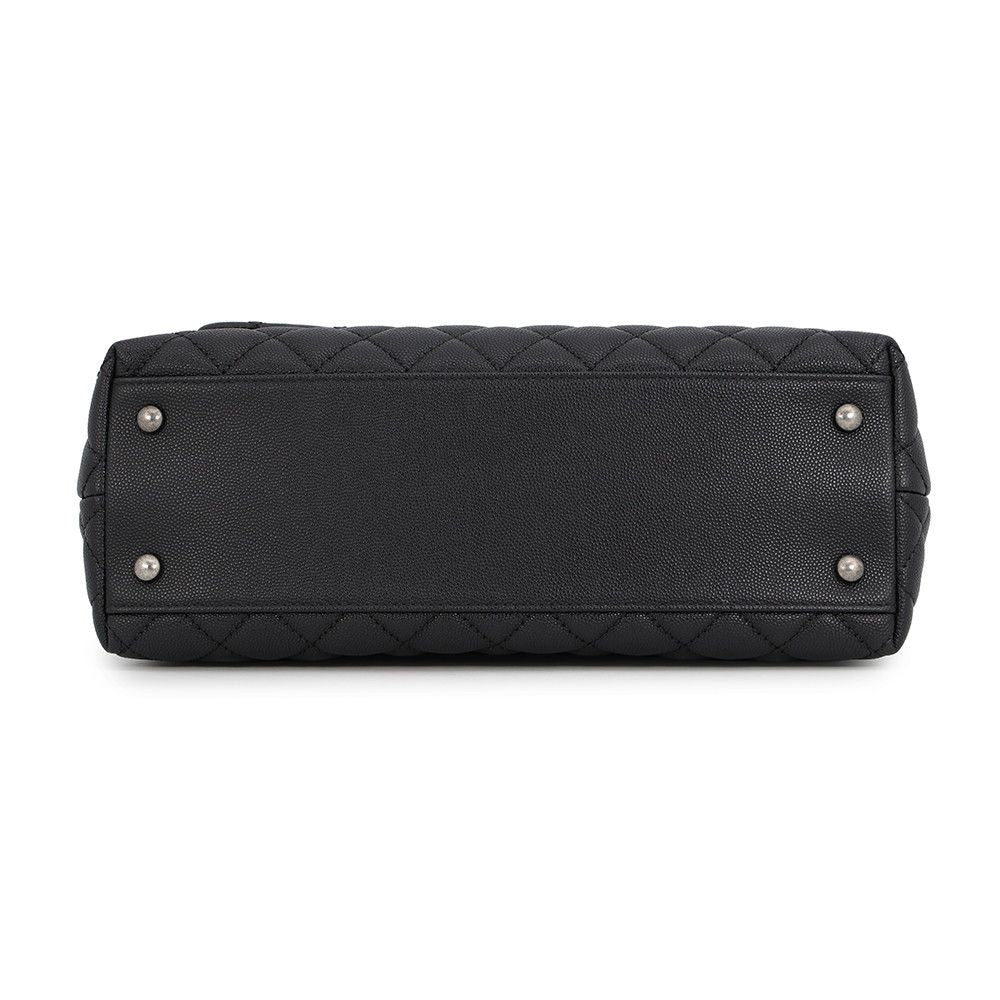 Chanel Handbag Quilted CC Logo Coco Handle Flap Caviar Leather 2-Way Shoulder — view 3