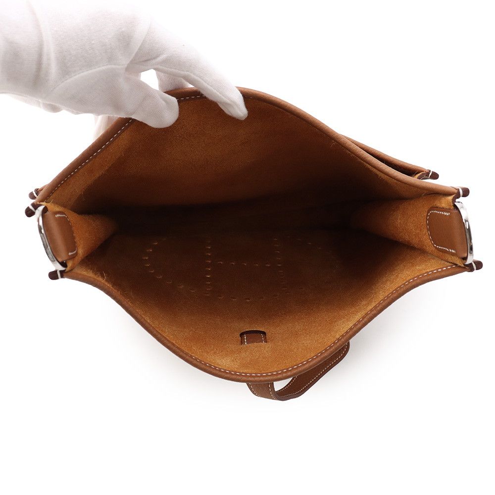 Hermes Shoulder Bag Evelyne 3 PM Gold Silver Taurillon Clemence — view 5