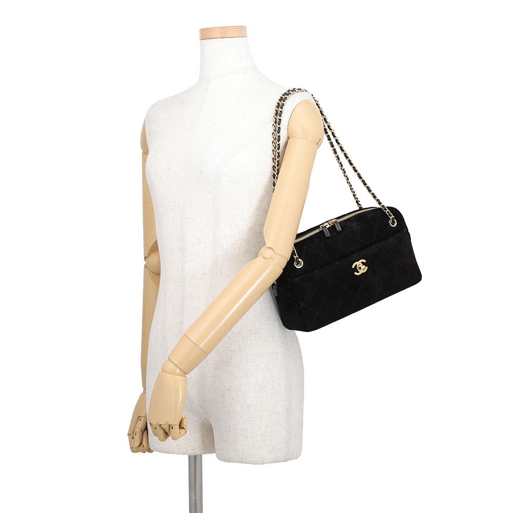 Chanel Chain Shoulder Bag Quilted CC Logo Suede Calfskin Black — view 4