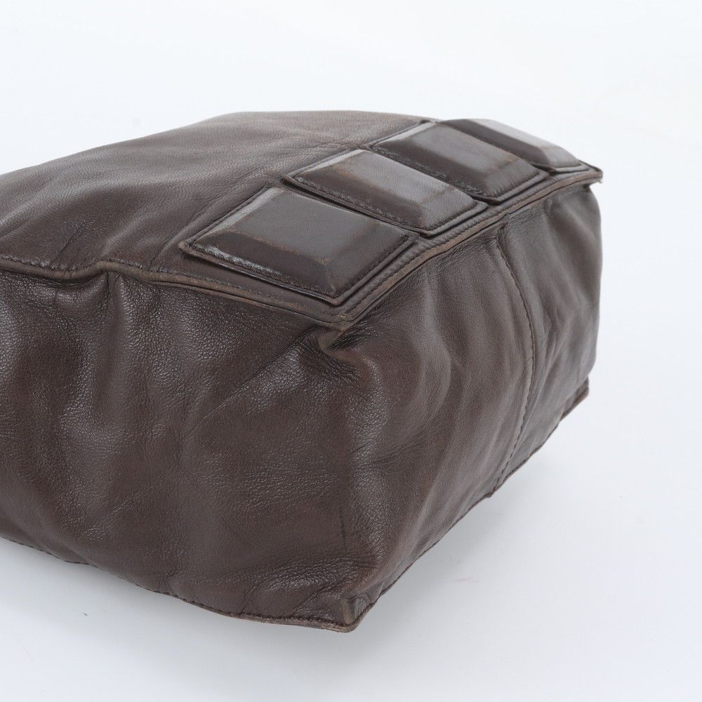 Loewe Nappa Drawstring Leather Shoulder Bag Brown — view 4
