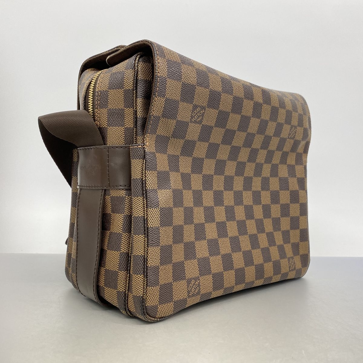 Louis Vuitton Shoulder Bag Damier Naviglio Ebene — view 2