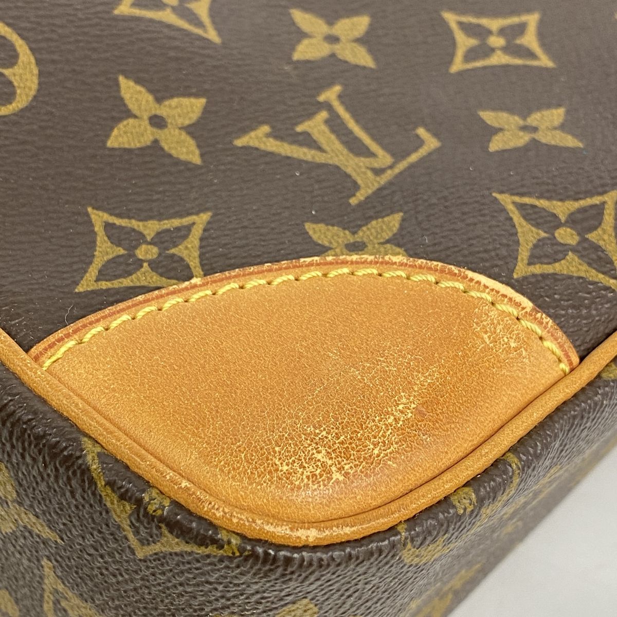 Louis Vuitton Shoulder Bag Monogram Trocadero 30 Brown — view 6