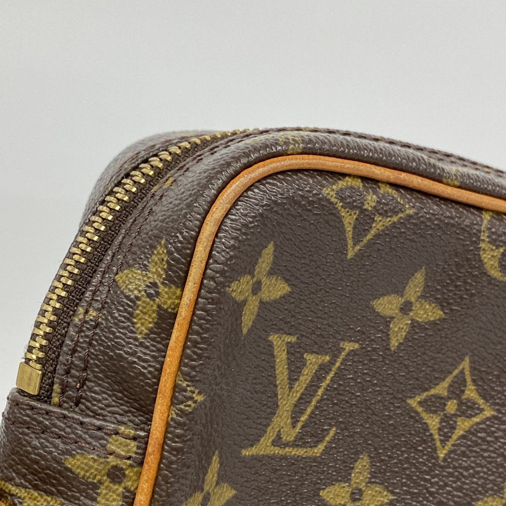 Louis Vuitton Shoulder Bag Monogram Amazon Brown — view 7