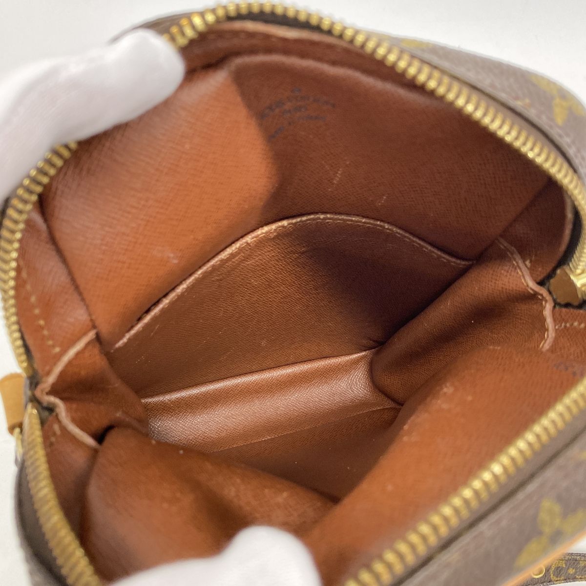Louis Vuitton Shoulder Bag Monogram Amazon Brown — view 4