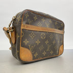 Louis Vuitton Shoulder Bag Monogram Trocadero 24 Brown — view 2