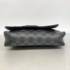 Louis Vuitton Shoulder Bag Damier Graphite District PM Gray Black — view 3